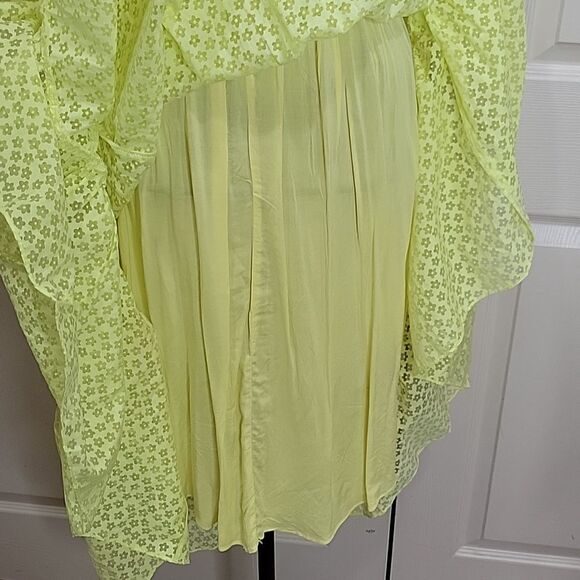URBAN OUTFITTERS Reina Yellow Maxi Dress Size Small - Picture 10 of 13